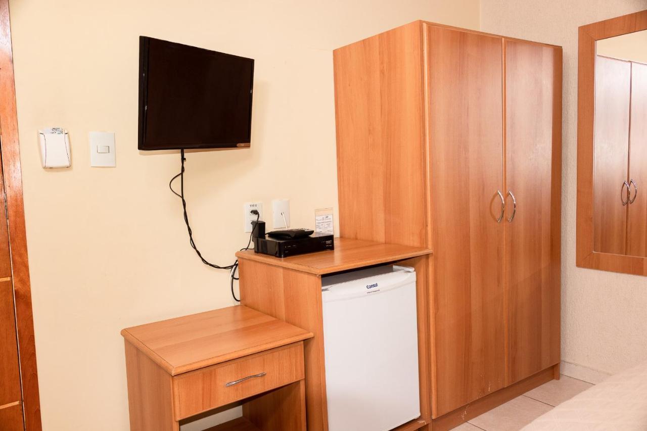 Hotel Pousada Bonita - 150M Metro Paraiso E 1Km Do Inicio Av Paulista São Paulo Luaran gambar